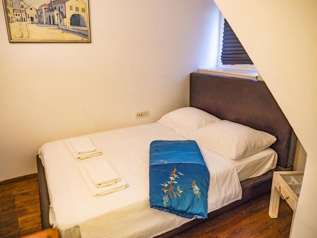 Central Art House Hvar Хвар Экстерьер фото