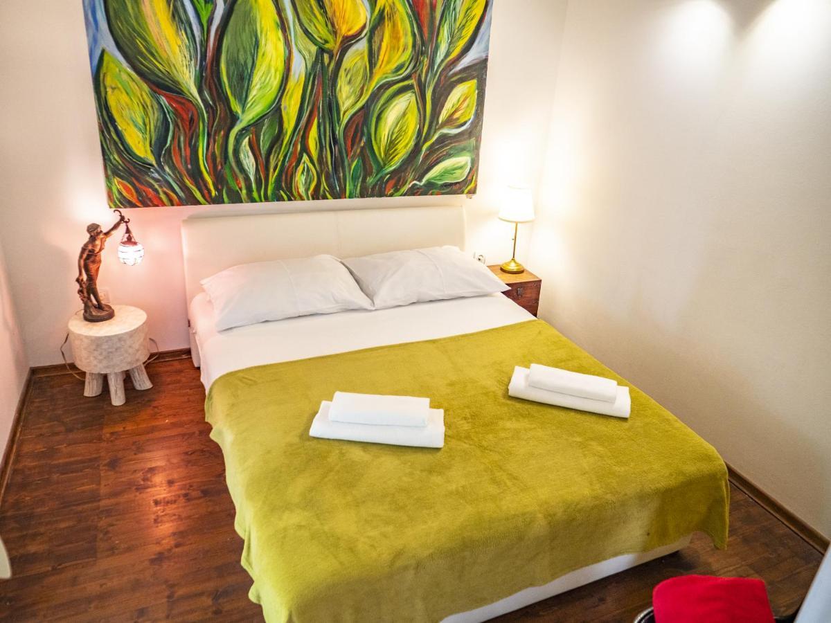 Central Art House Hvar Хвар Экстерьер фото
